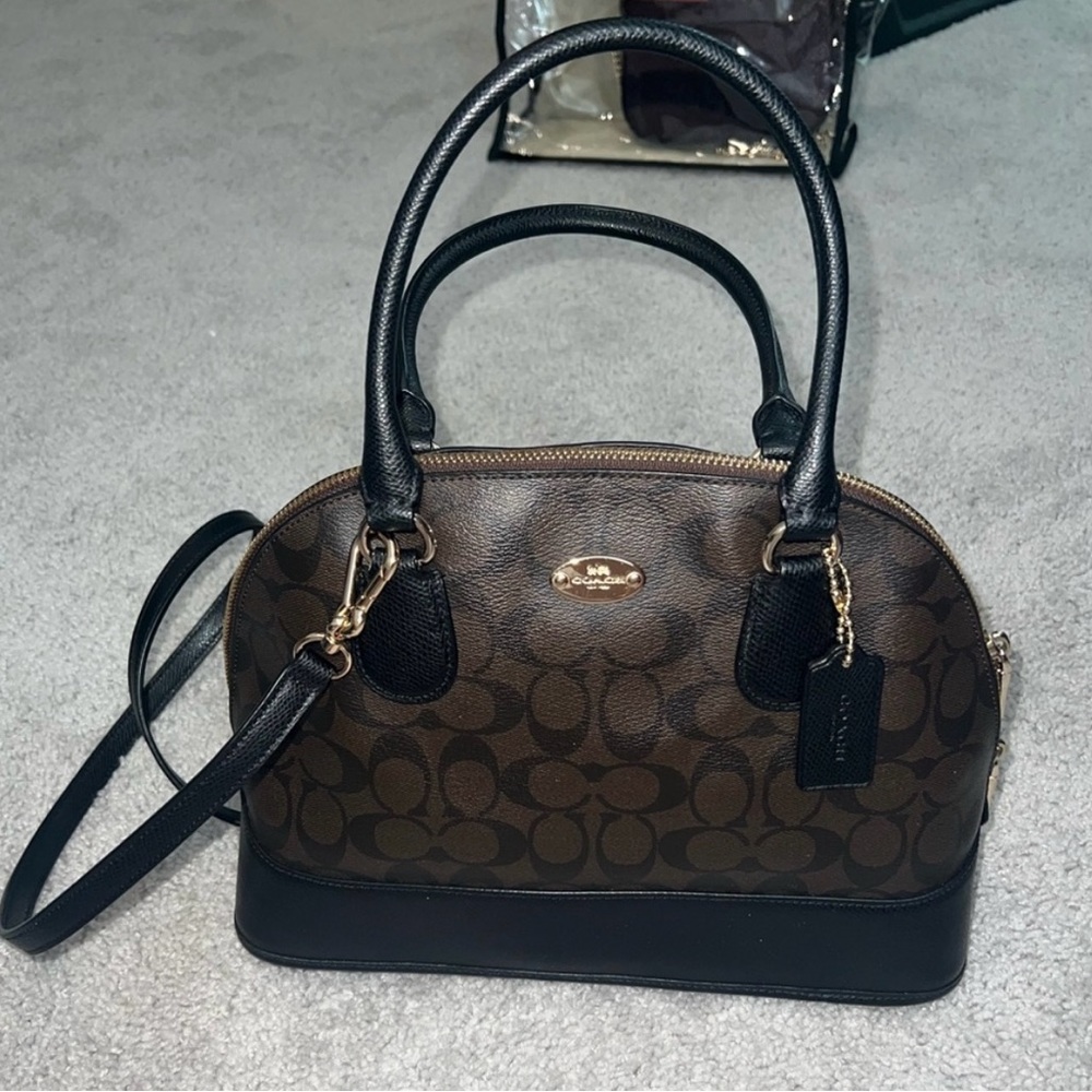 Coach Signature Coated Canvas Shoulder Bag!